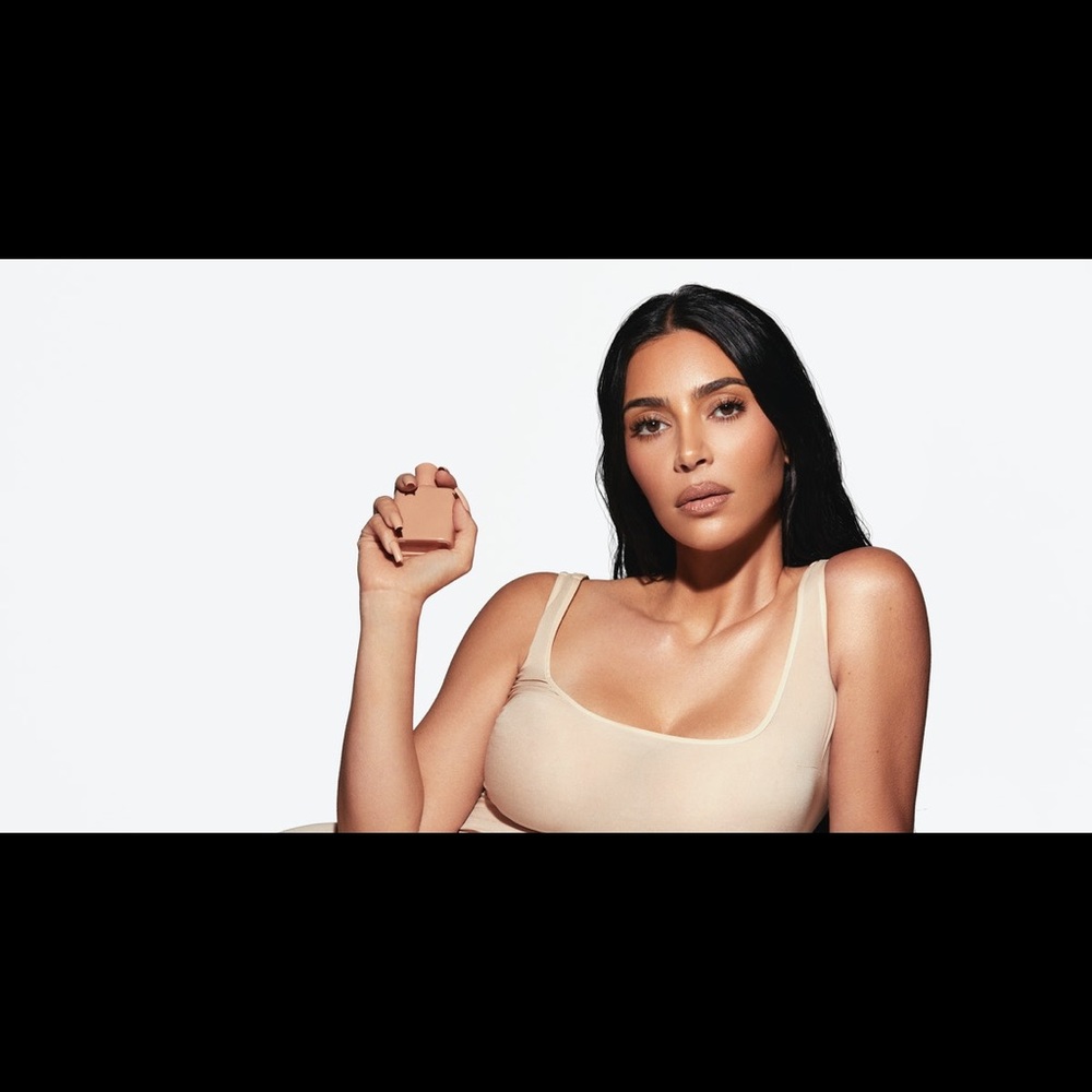 KKW Essential Nudes Fragrance: Nude Suede